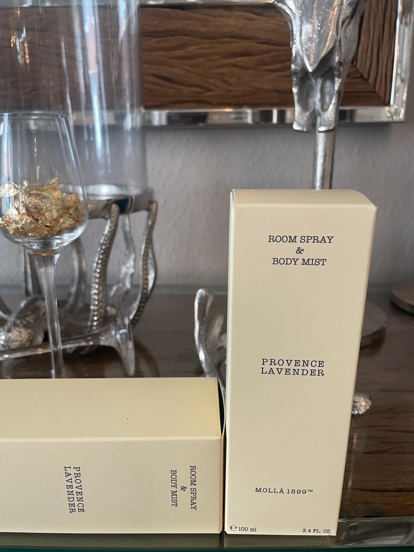 Stilvoller Glasflakon mit Lavendelduft – 100 ml Körperspray & Raumduft“