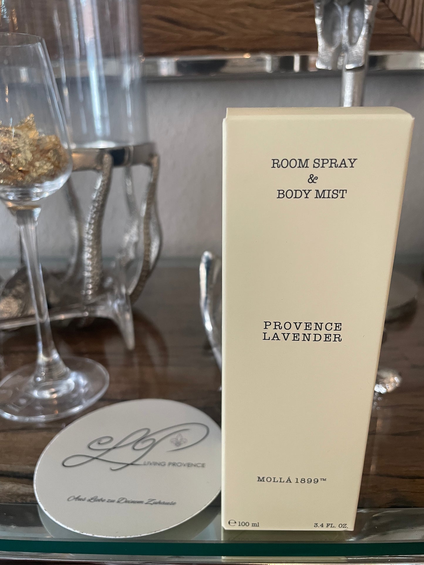 Duftspray Provence Lavendel von Cereria Mollá – mit Verpackung im Provence-Stil“Duftspray Provence Lavendel von Cereria Mollá – mit Verpackung im Provence-Stil