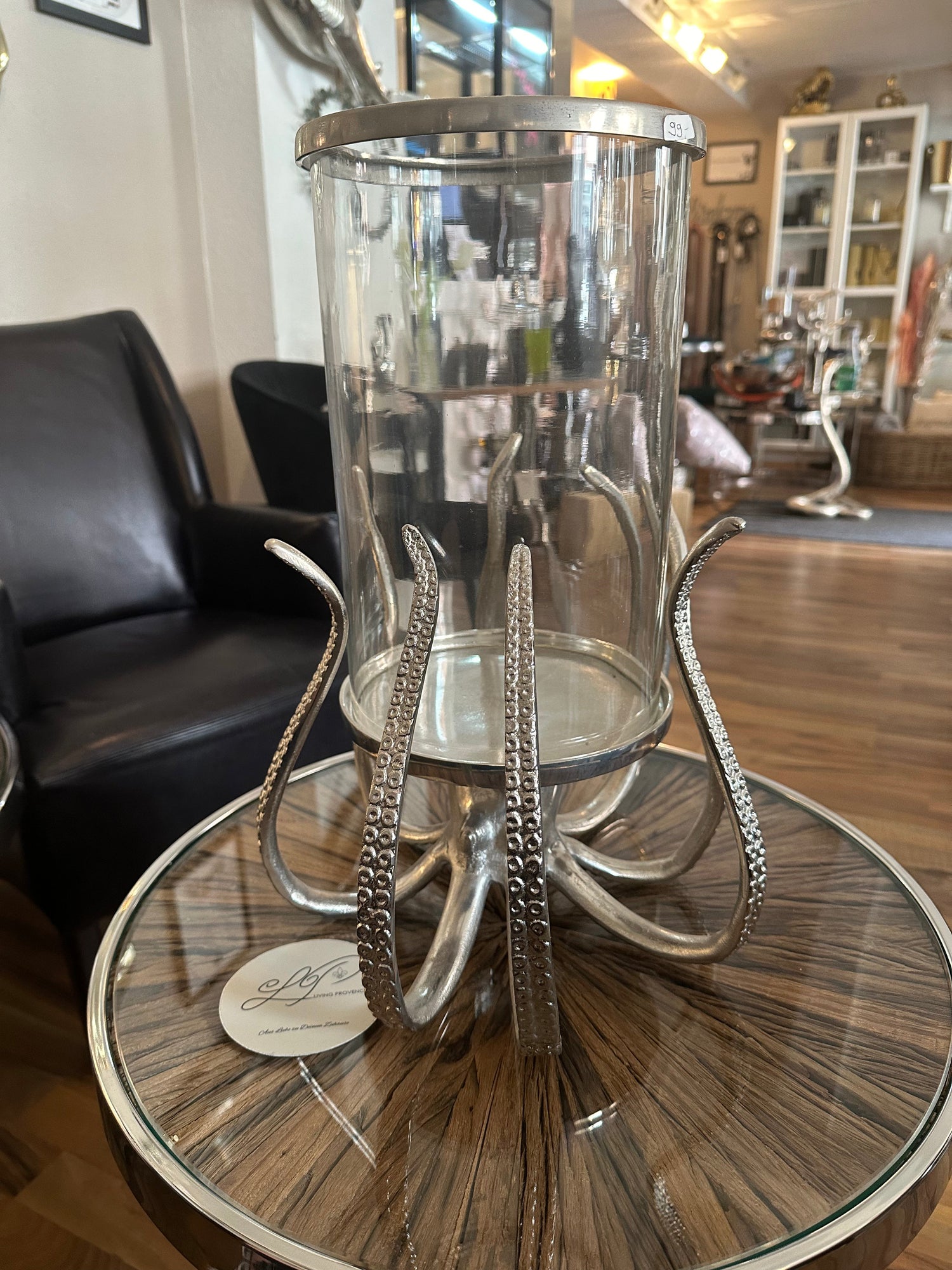 Tentacle Touch Kollektion mit Oktopus-inspirierten Designobjekten – maritime Deko mit kunstvollen Details