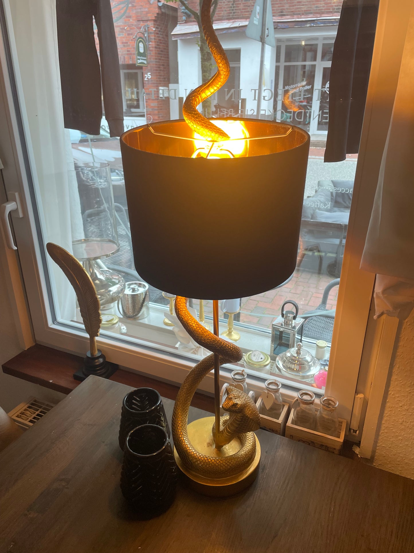 Design-Tischlampe „GOLDEN COBRA“ - Deko Café Living Provence 